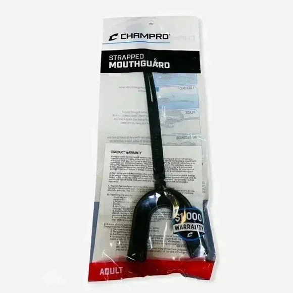 Champro- Mouthguard with Strap, Adult Size - Picture 1 of 2